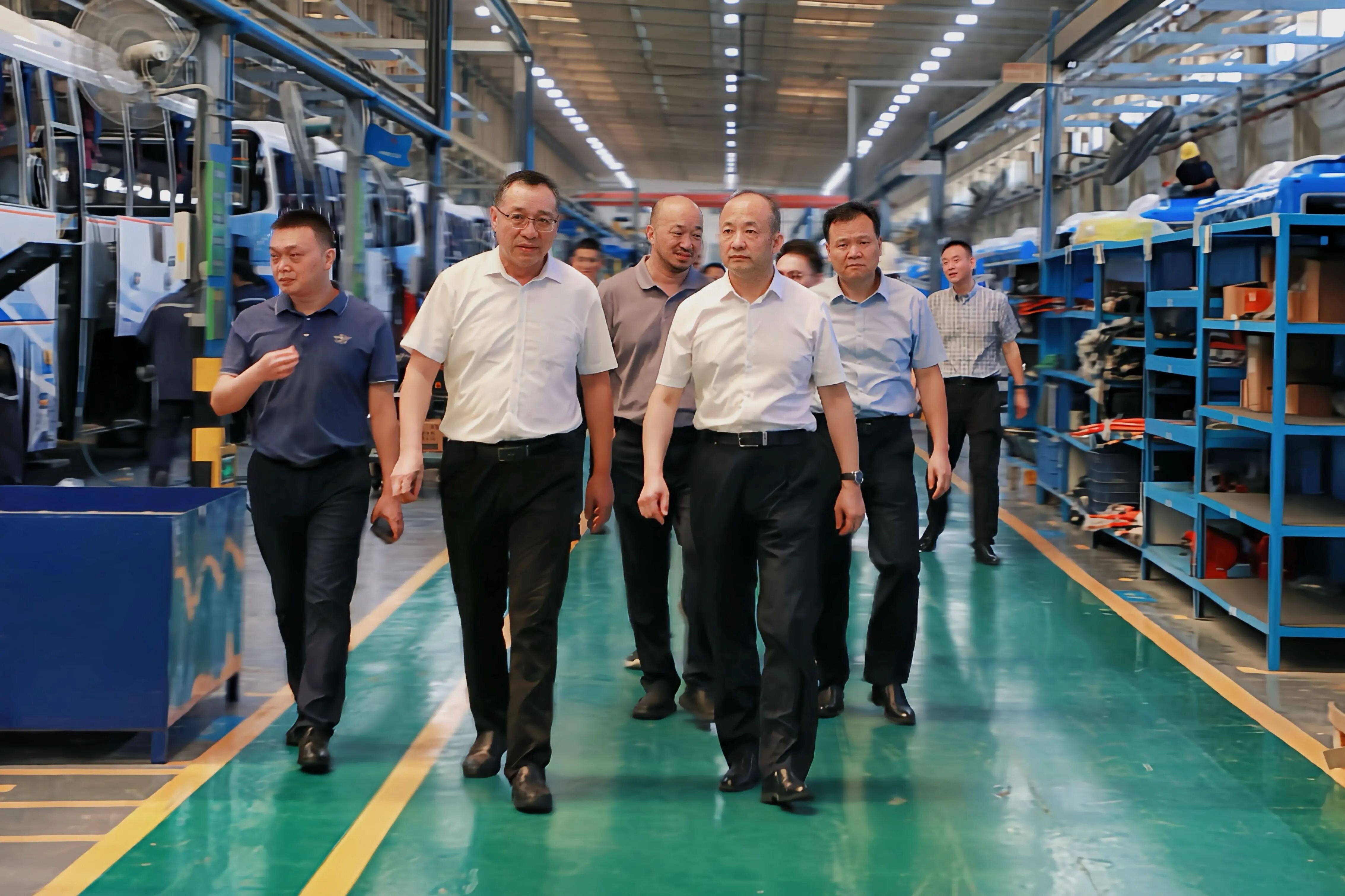 領(lǐng)導(dǎo)1